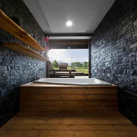 Lägenhet Tatryview By Kingdubaj Premium Vel'ka Lomnica