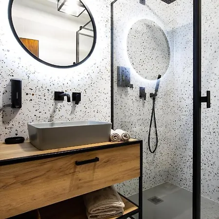 Lägenhet Tatryview By Kingdubaj Premium